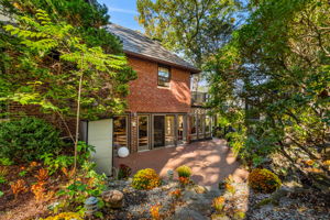 1125 W Roxbury Pkwy, Chestnut Hill, MA 02467, USA Photo 11