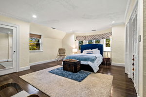 1125 W Roxbury Pkwy, Chestnut Hill, MA 02467, USA Photo 3