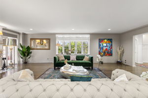 1125 W Roxbury Pkwy, Chestnut Hill, MA 02467, USA Photo 7