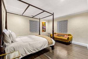 1125 W Roxbury Pkwy, Chestnut Hill, MA 02467, USA Photo 112