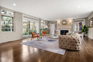 1125 W Roxbury Pkwy, Chestnut Hill, MA 02467, USA Photo 174