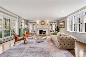 1125 W Roxbury Pkwy, Chestnut Hill, MA 02467, USA Photo 175