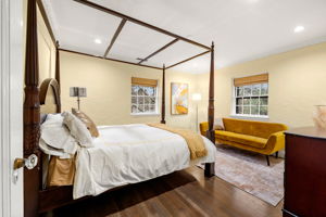 1125 W Roxbury Pkwy, Chestnut Hill, MA 02467, USA Photo 177