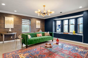 1125 W Roxbury Pkwy, Chestnut Hill, MA 02467, USA Photo 196