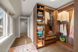 1125 W Roxbury Pkwy, Chestnut Hill, MA 02467, USA Photo 217