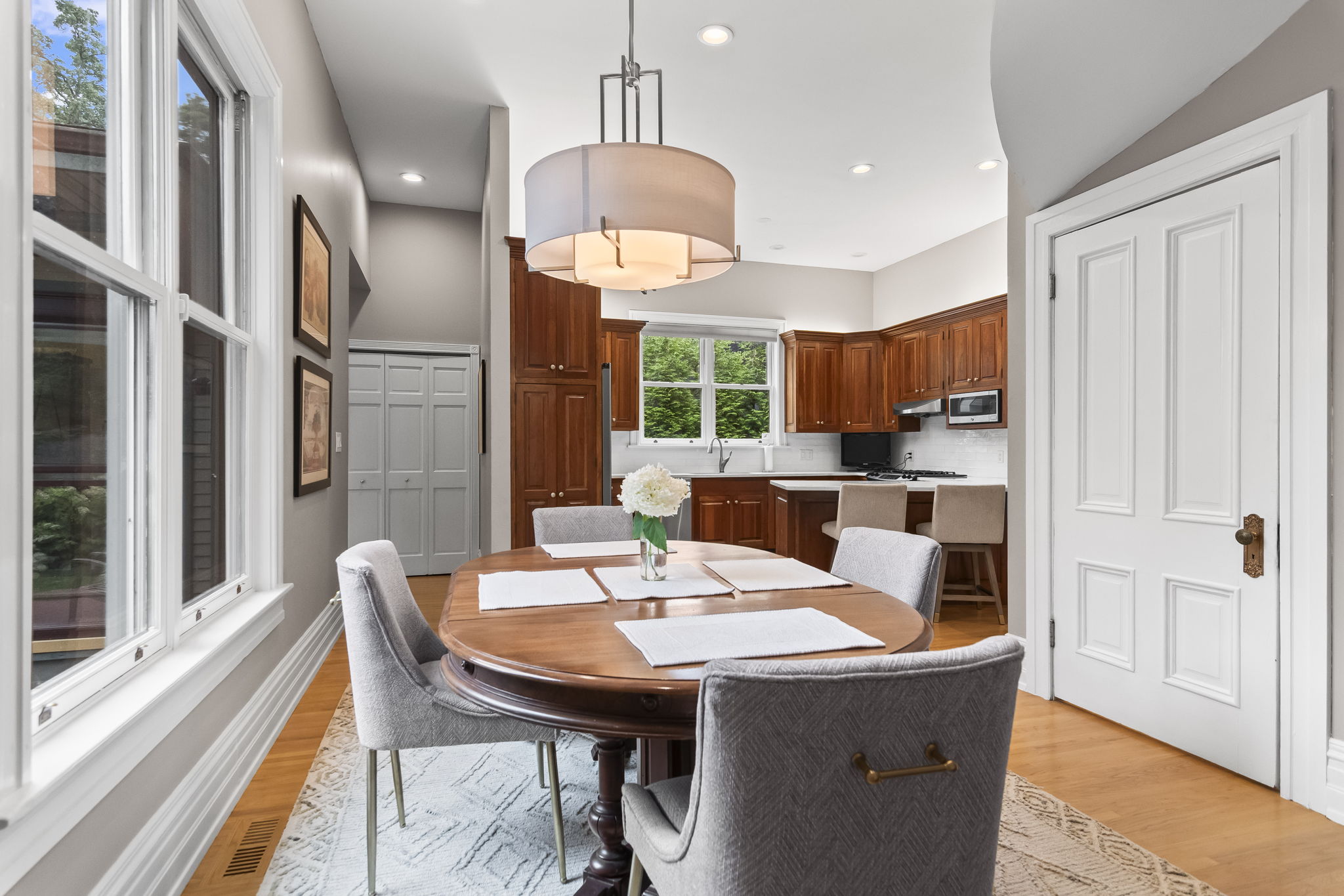 Breakfast Nook