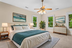 44-web-or-mls-DSC_5240 virtually staged.jpeg