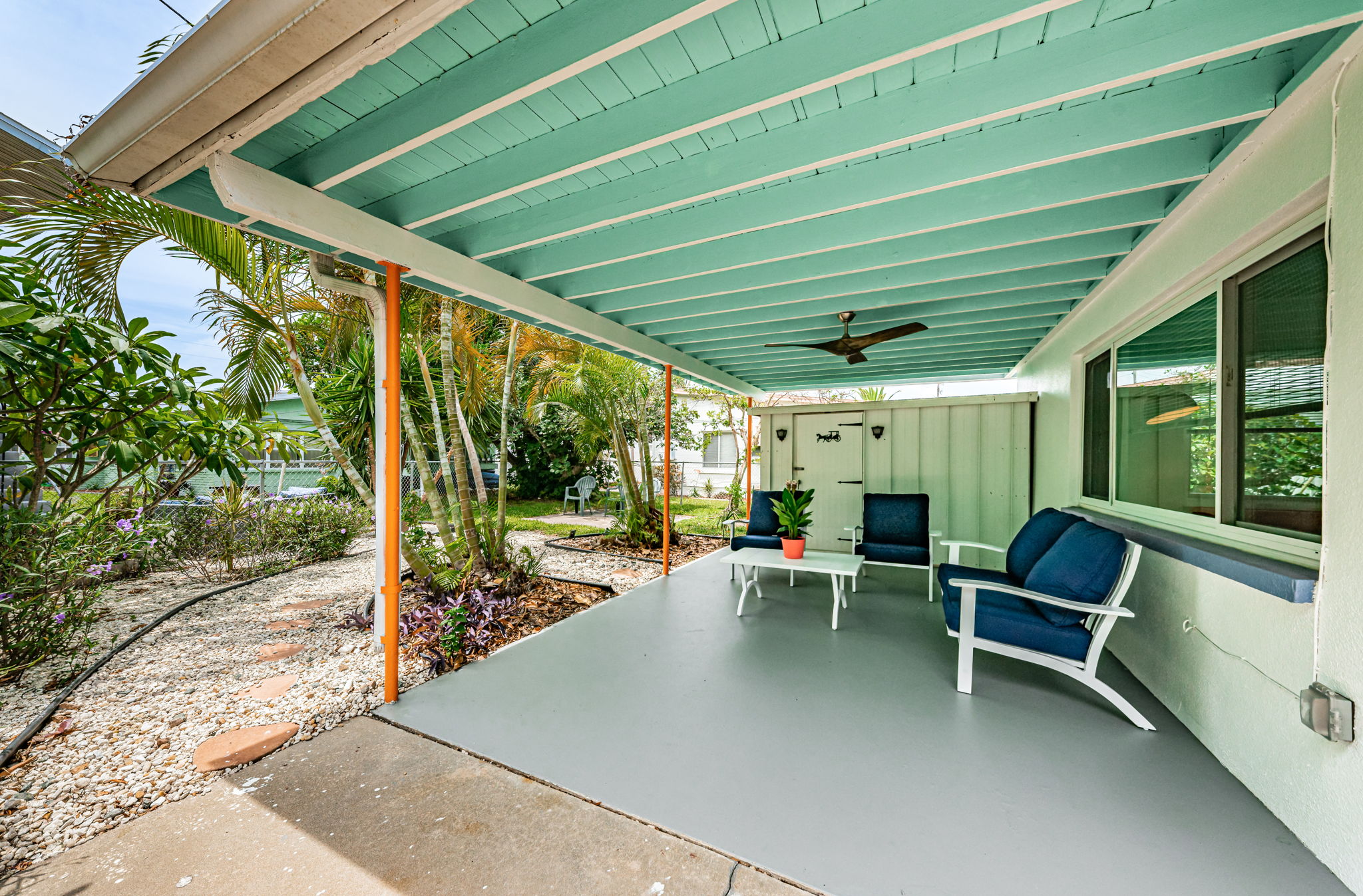 Unit B Front Porch 1
