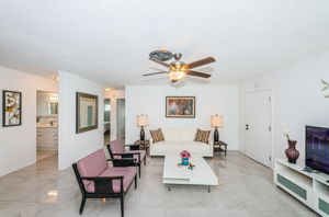 Unit B Florida Room 3