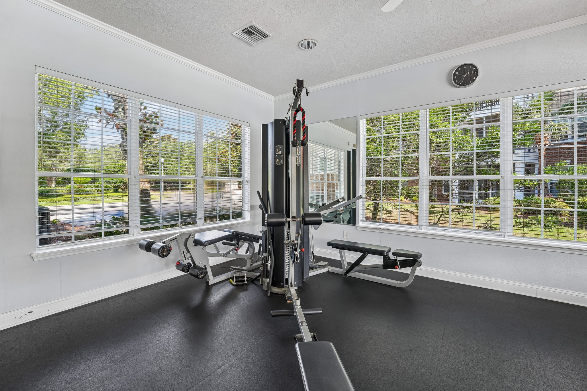 Campfield Dr 1304-0306-906.jpg