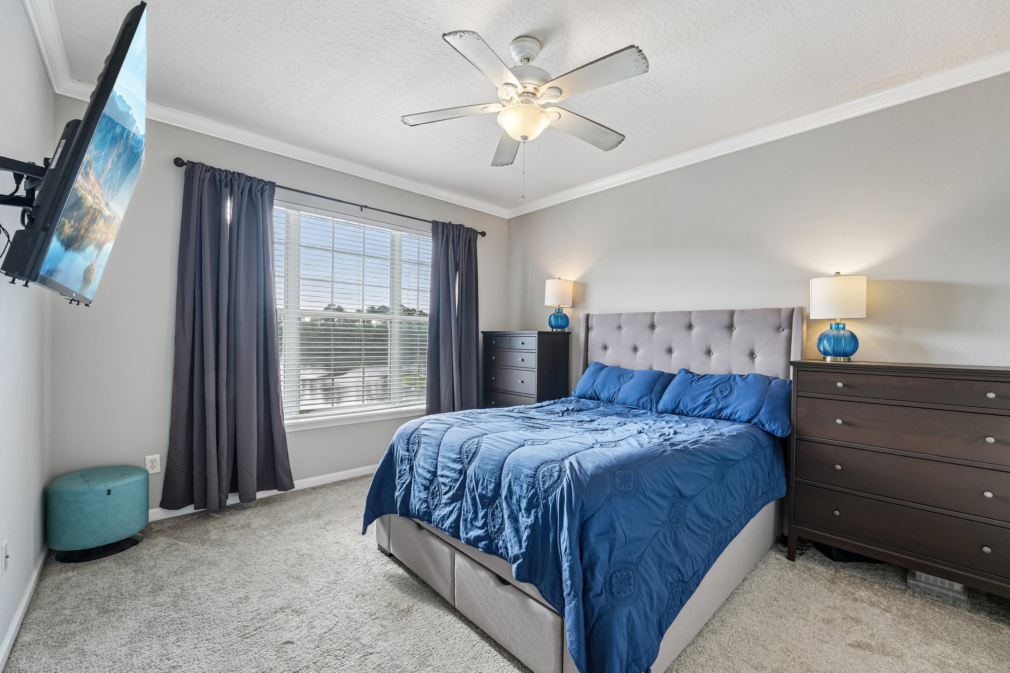 Campfield Dr 1304-S0306-024.jpg