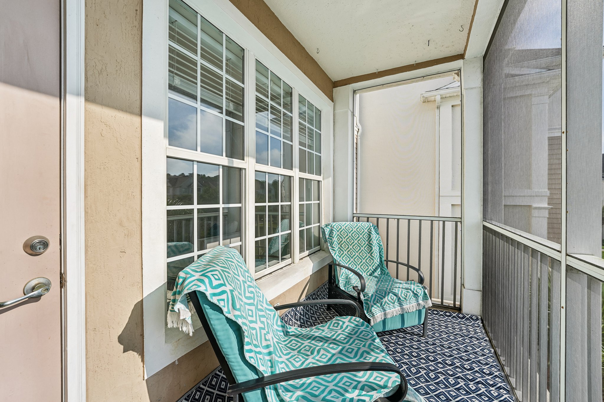 Campfield Dr 1304-S0306-034.jpg