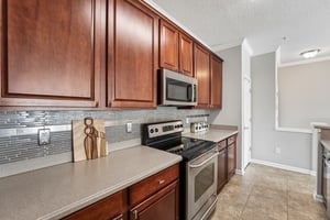 Campfield Dr 1304-S0306-018.jpg