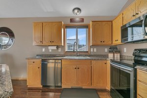 5518 Knollwood Dr, St Cloud, MN 56303, USA Photo 3