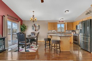5518 Knollwood Dr, St Cloud, MN 56303, USA Photo 7