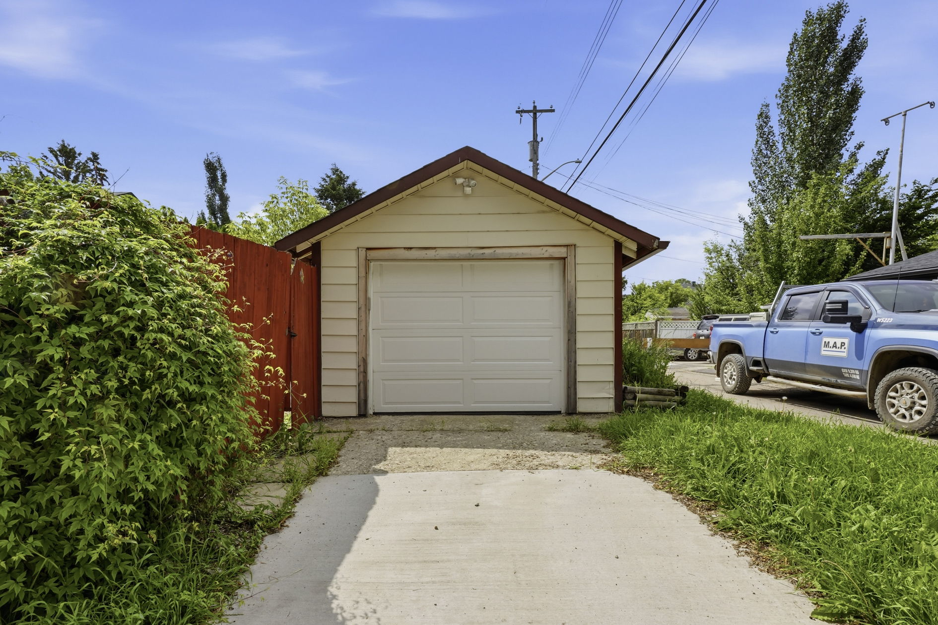  Photo 37
