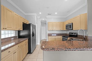  Photo 44