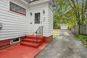  Photo 38