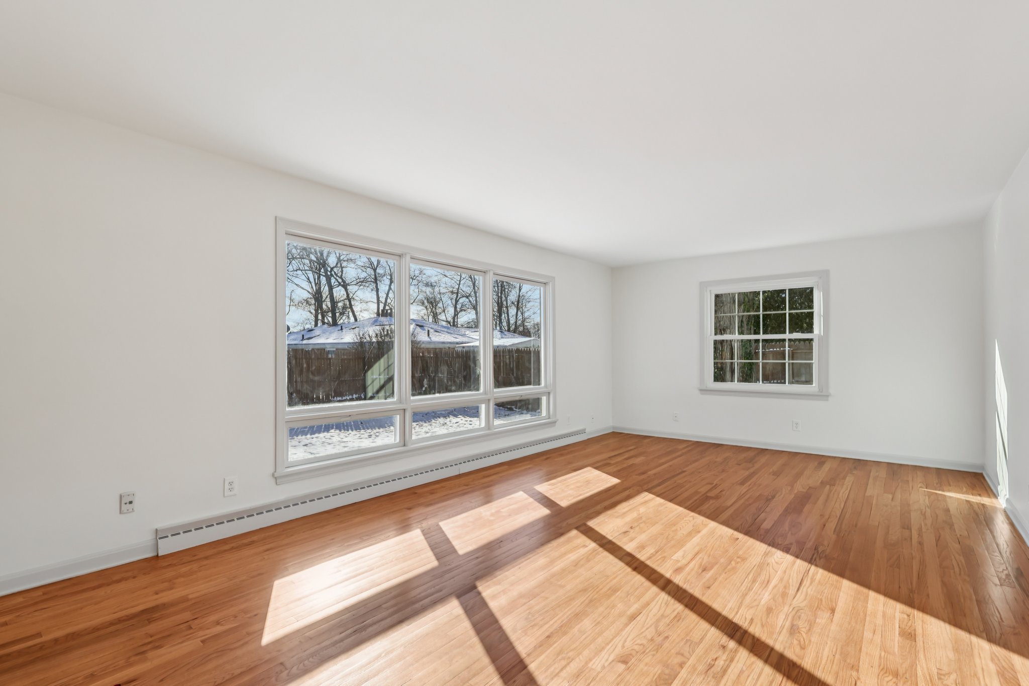 Greenvale Ave-S0512-003.jpg