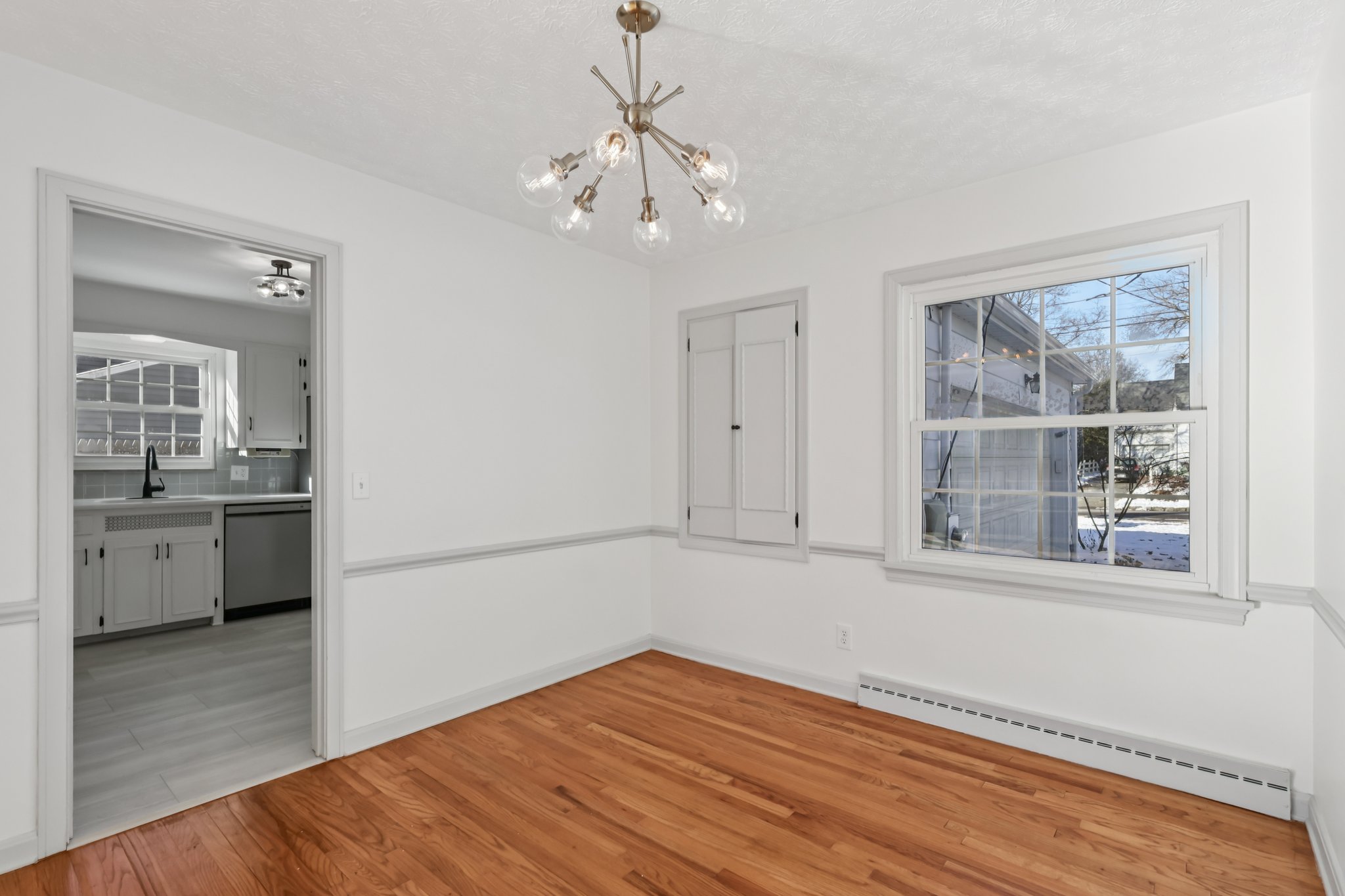 Greenvale Ave-S0512-009.jpg