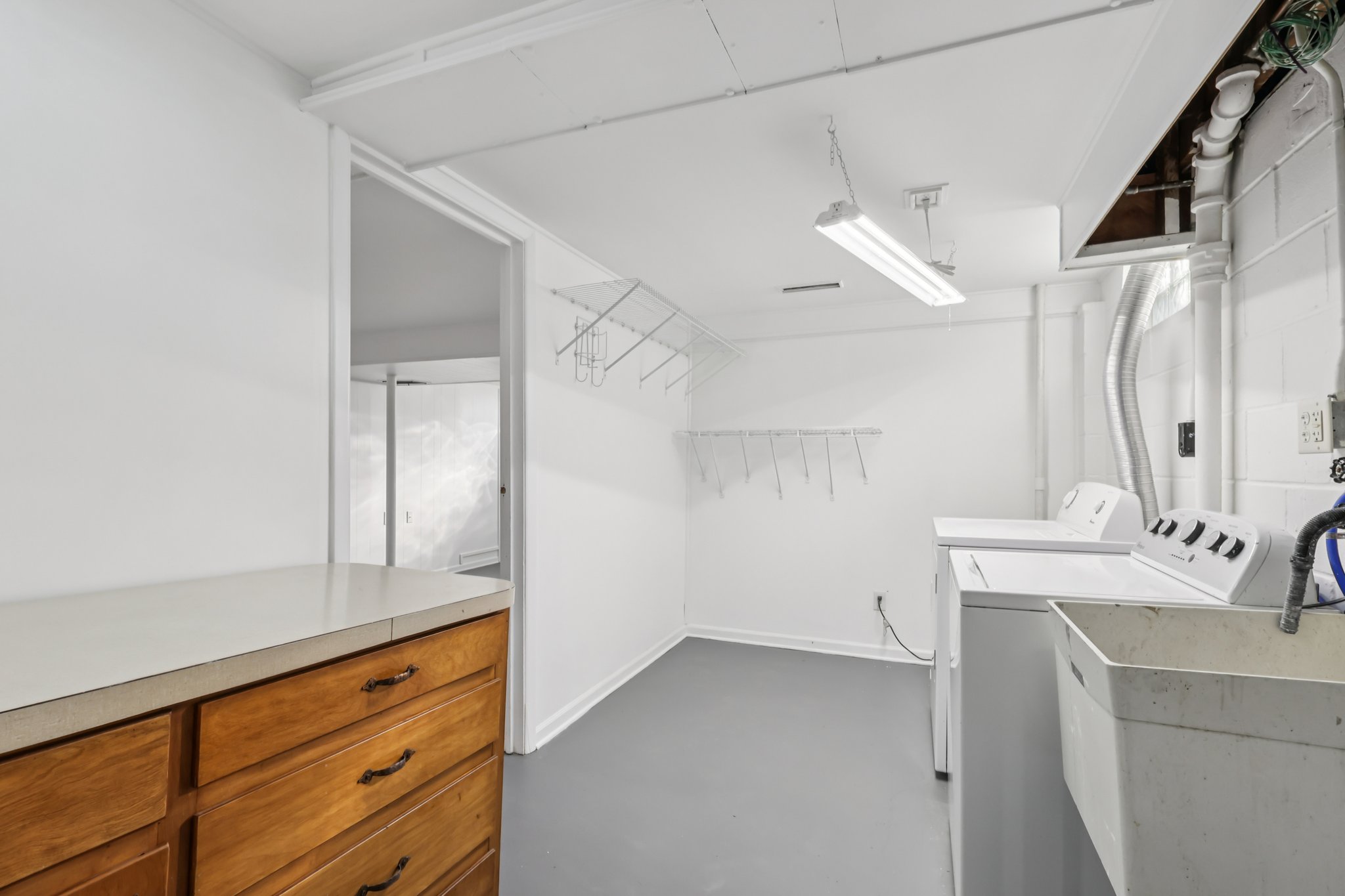 Greenvale Ave-S0512-028.jpg