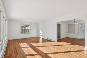 Greenvale Ave-S0512-004.jpg