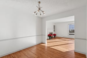 Greenvale Ave-S0512-011.jpg