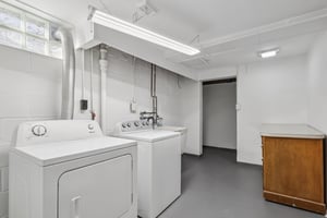 Greenvale Ave-S0512-027.jpg