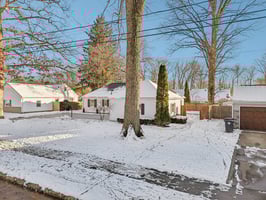 Greenvale Ave-S0512-039.jpg