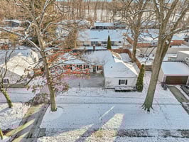 Greenvale Ave-S0512-040.jpg