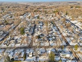 Greenvale Ave-S0512-043.jpg