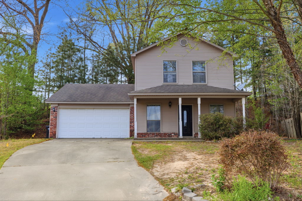 Residential real estate media in Benton, Arkansas by Avery & Bryant