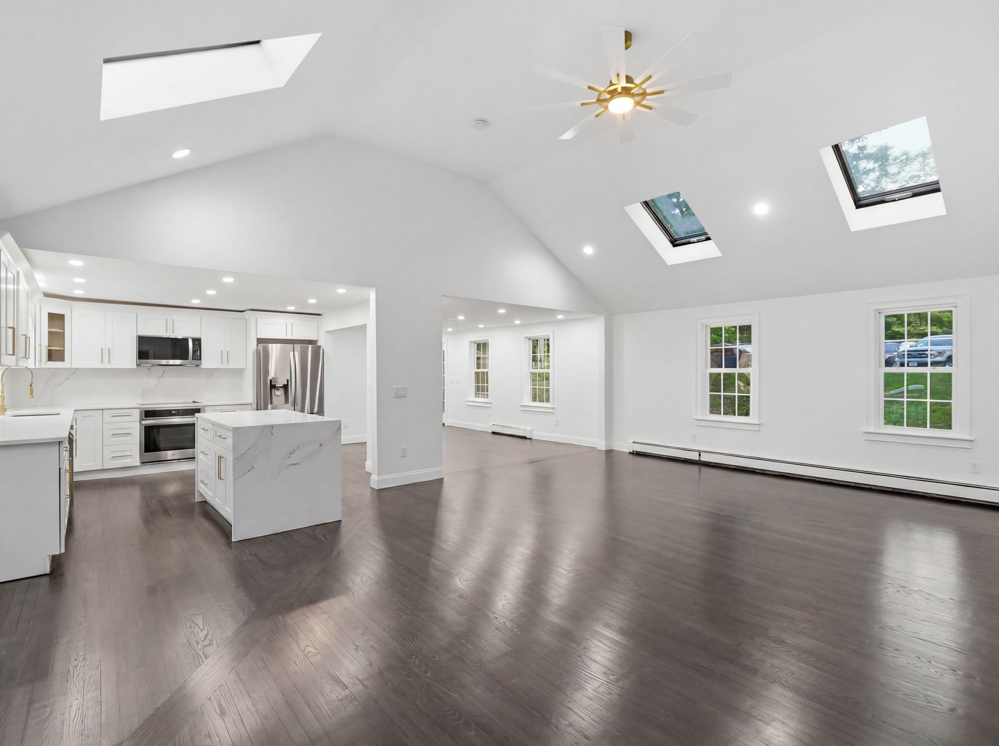 1126_Plymouth_St_East_Bridgewater_MA_018