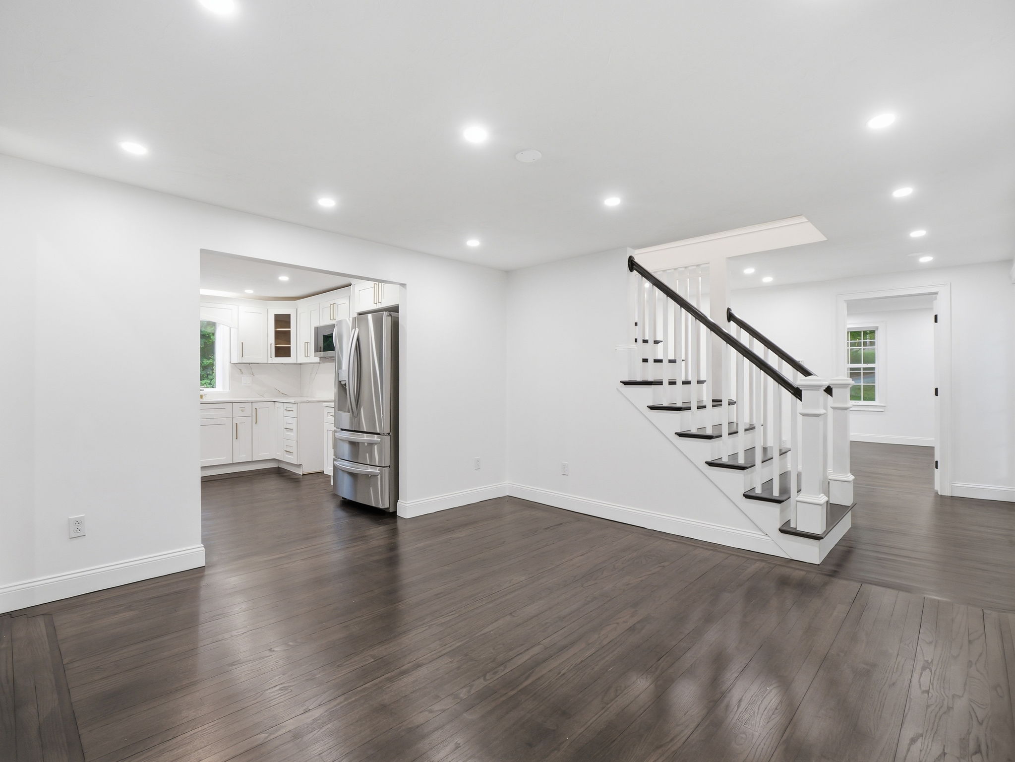 1126_Plymouth_St_East_Bridgewater_MA_015