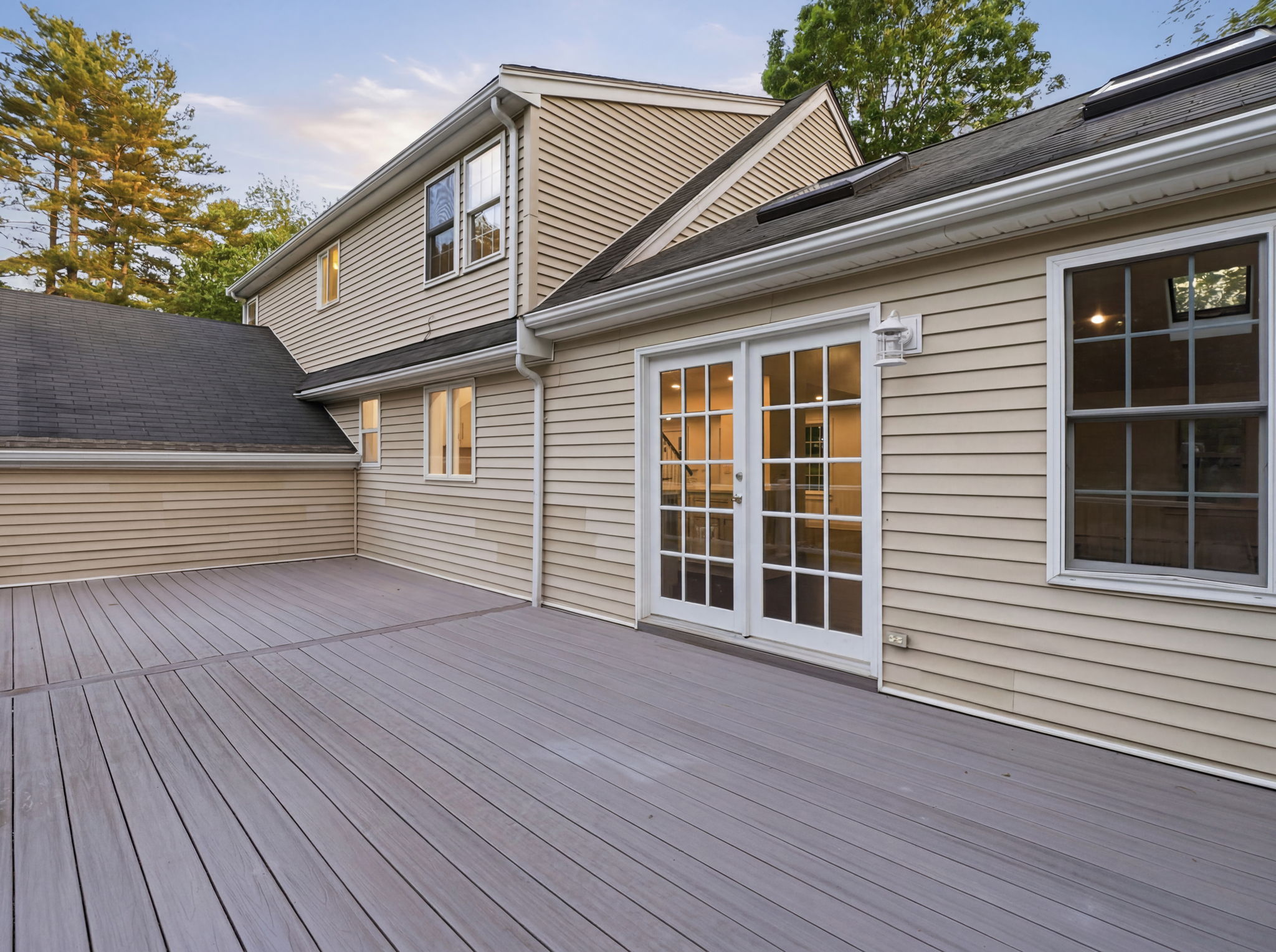 1126_Plymouth_St_East_Bridgewater_MA_tpe_002