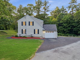 1126_Plymouth_St_East_Bridgewater_MA_048