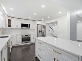 1126_Plymouth_St_East_Bridgewater_MA_021