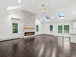1126_Plymouth_St_East_Bridgewater_MA_016