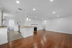 1126 S Bundy Drive-9.jpg