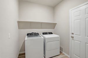  Photo 23