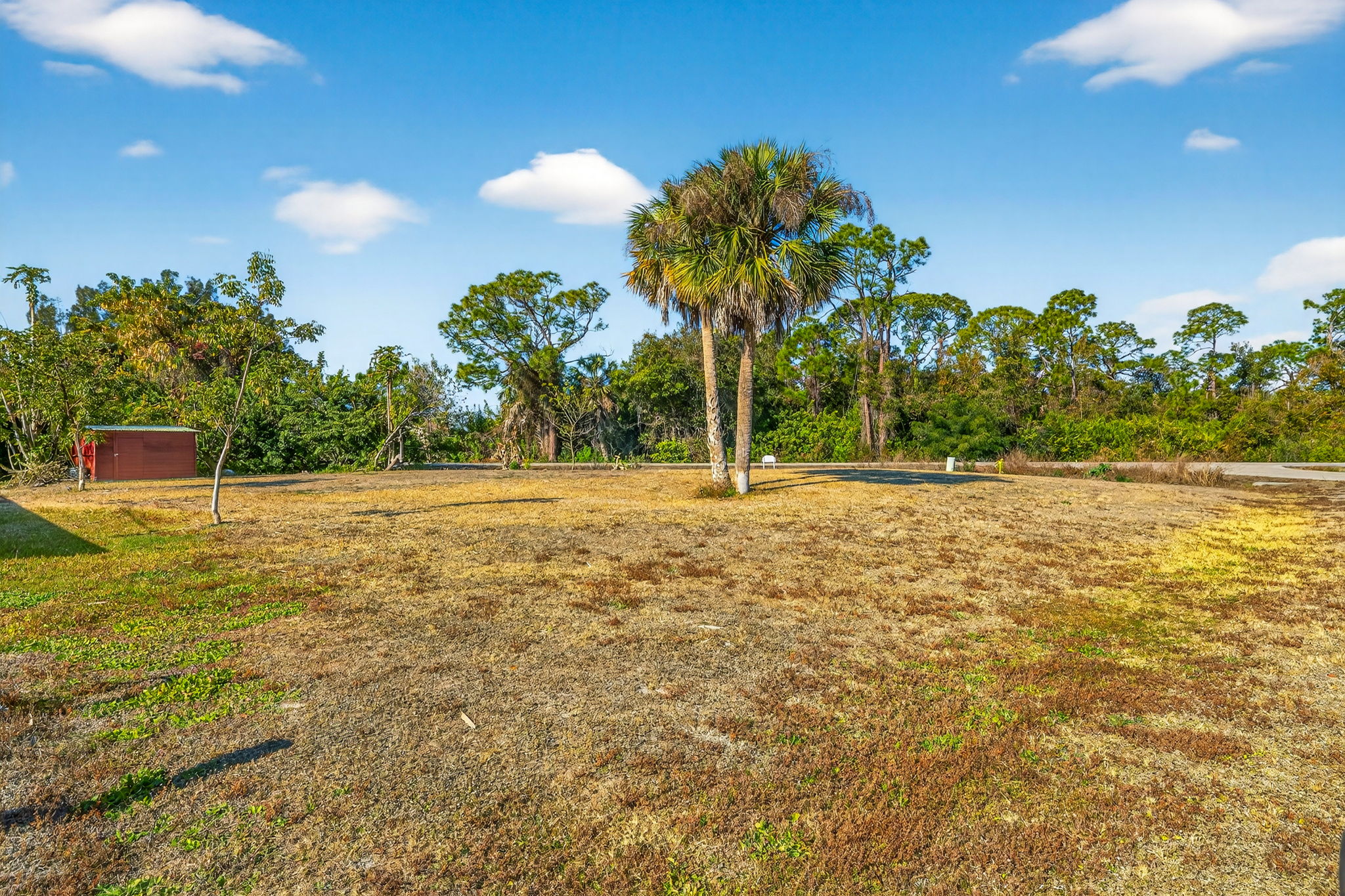 Side Exterior 1 of 2