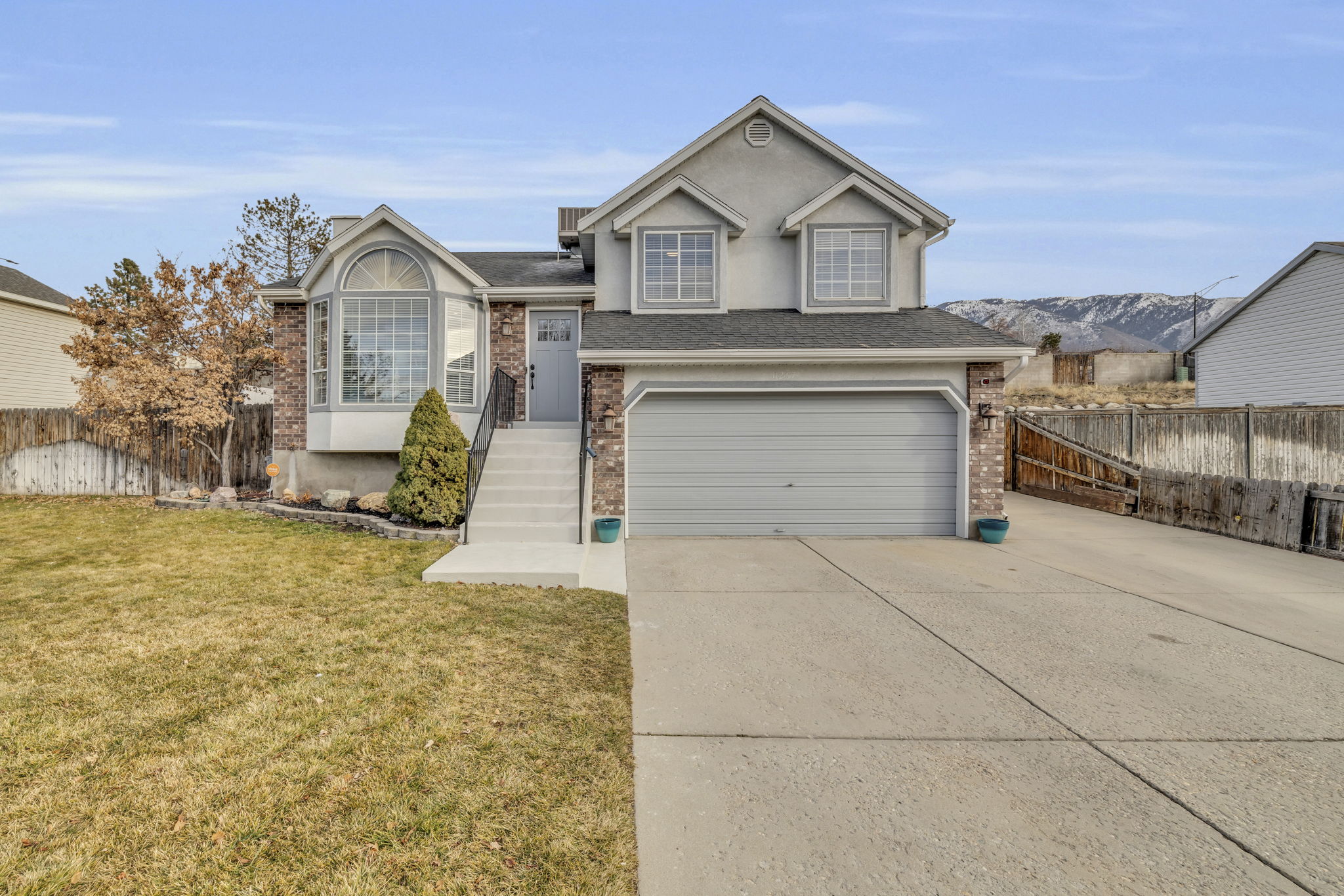 11267 1250 E, Sandy, UT 84094 Densley Film & Photo