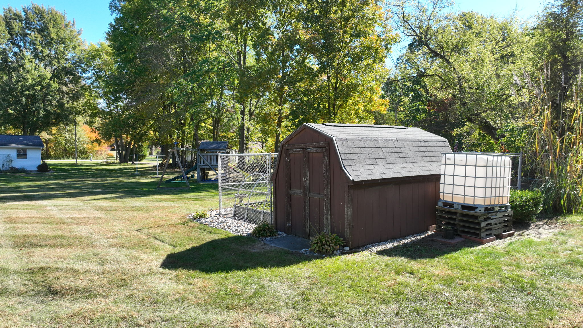  Photo 16