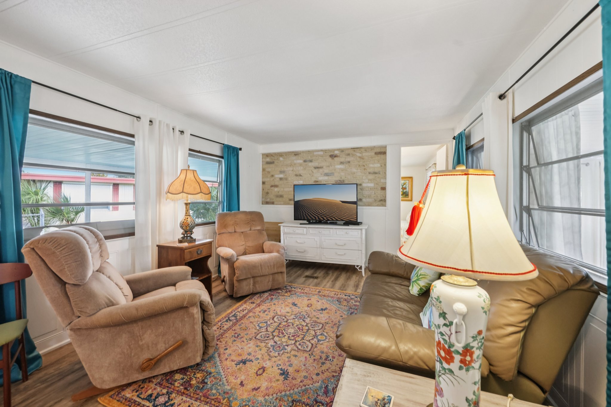 Belmont Cir-S0310-010.jpg