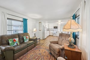 Belmont Cir-S0310-011.jpg