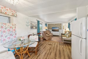 Belmont Cir-S0310-013.jpg