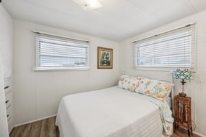 Belmont Cir-S0310-018.jpg