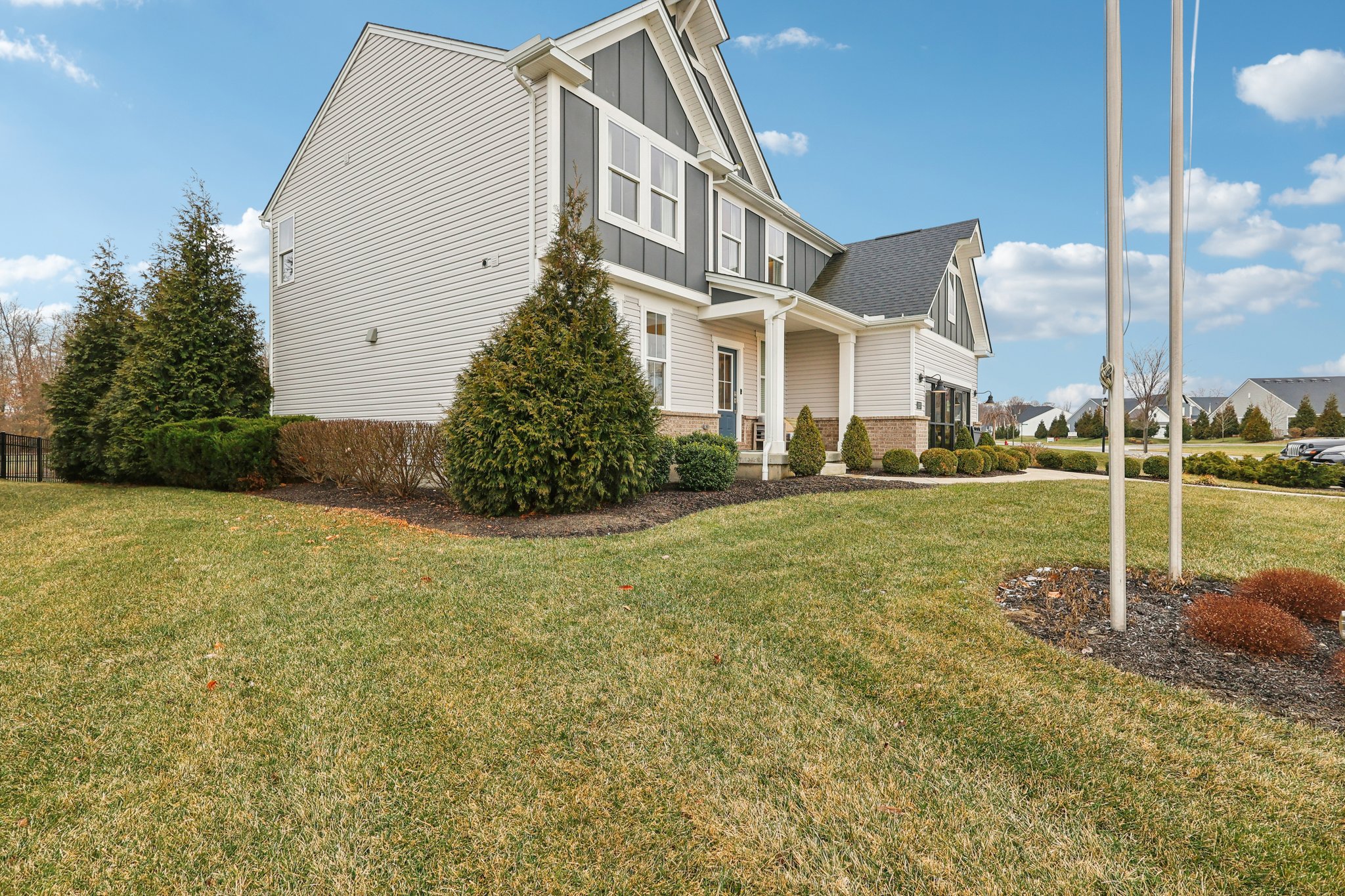 Billingsley Dr-S2201-005.jpg