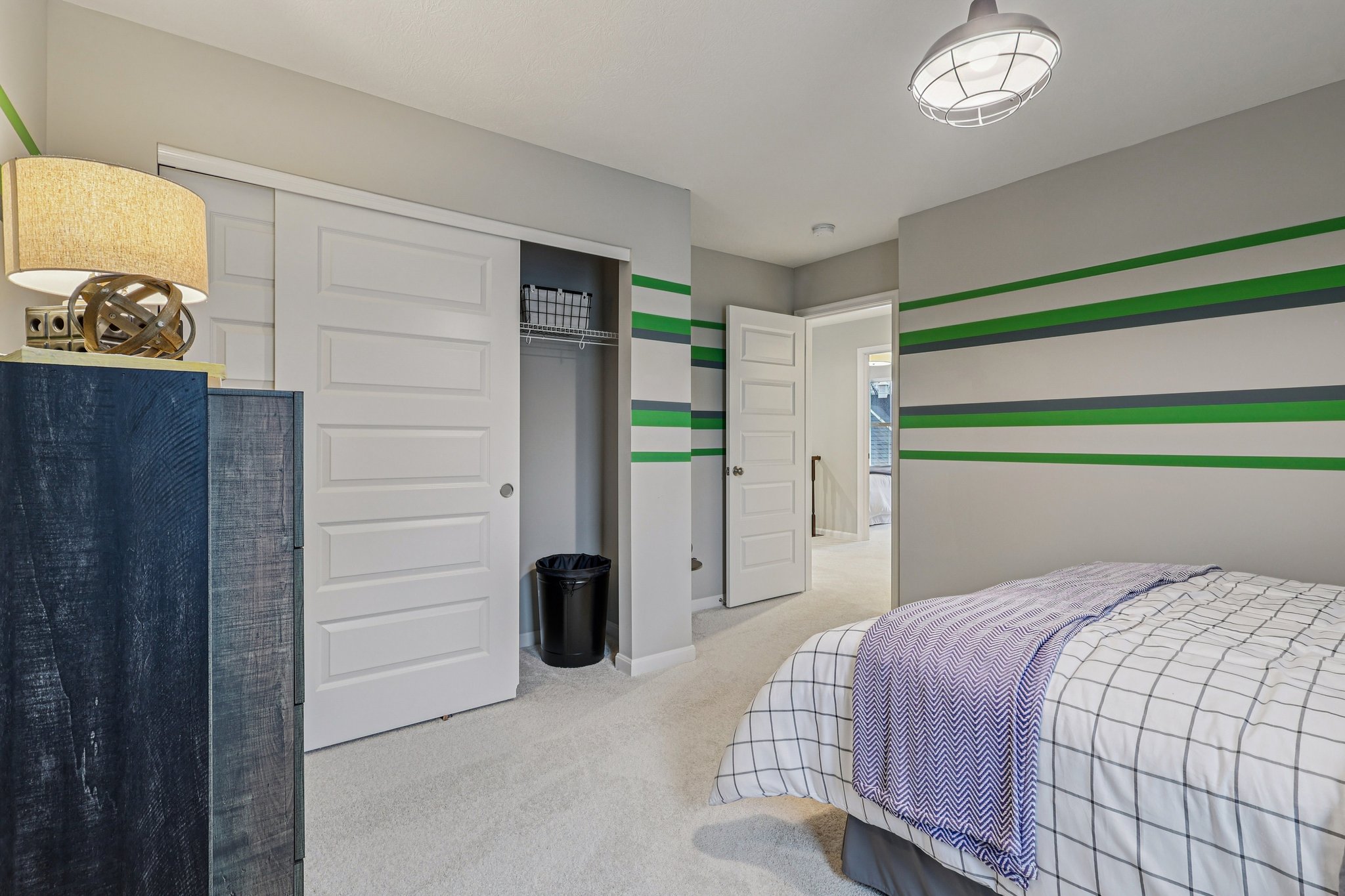 Billingsley Dr-S2201-052.jpg