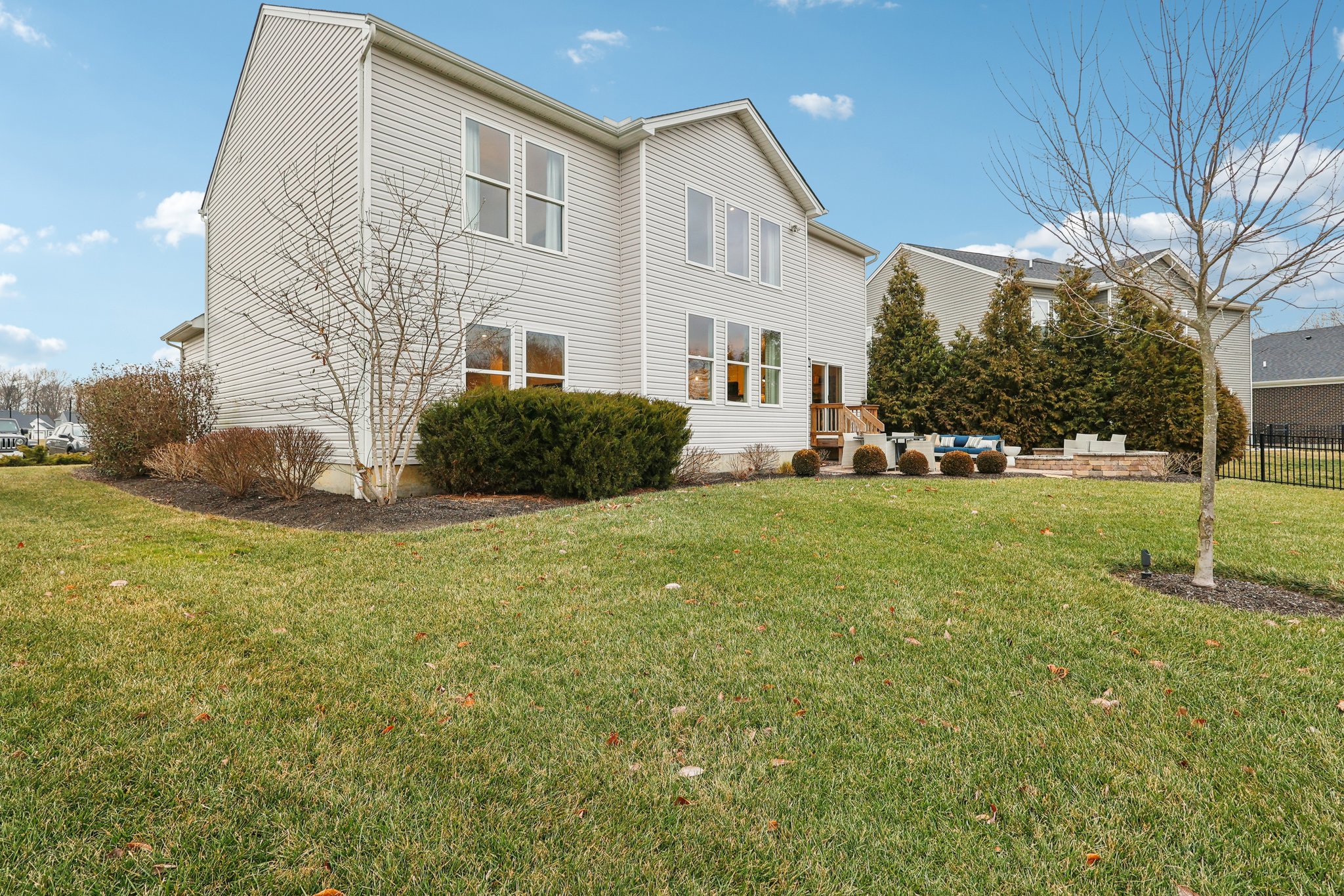 Billingsley Dr-S2201-065.jpg